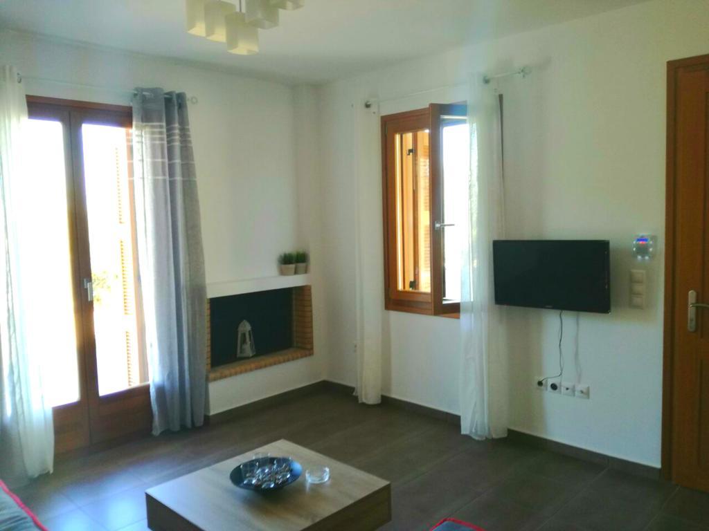 Aricobe Villa Epidaurus Екстериор снимка