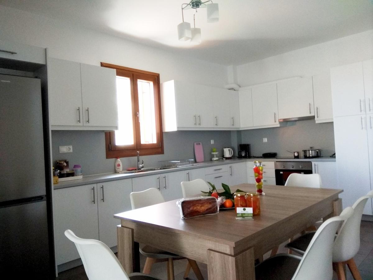 Aricobe Villa Epidaurus Екстериор снимка